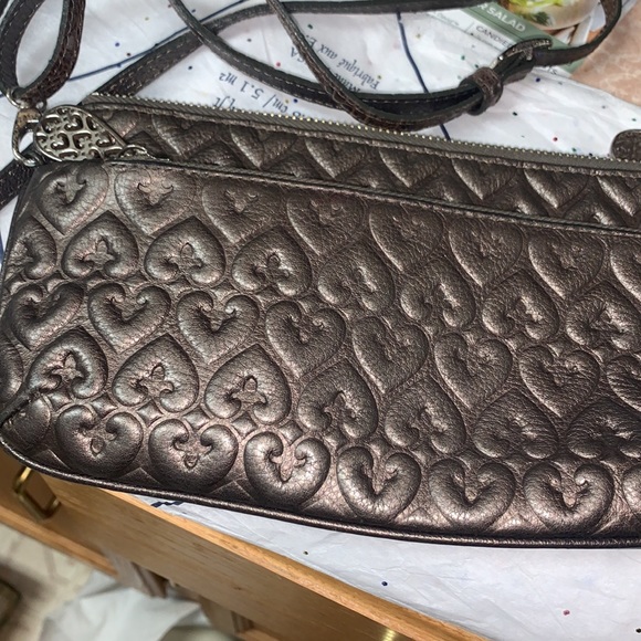 BRIGHTON! Pewter color leather bag. Kind of a heart pattern. - Picture 7 of 8